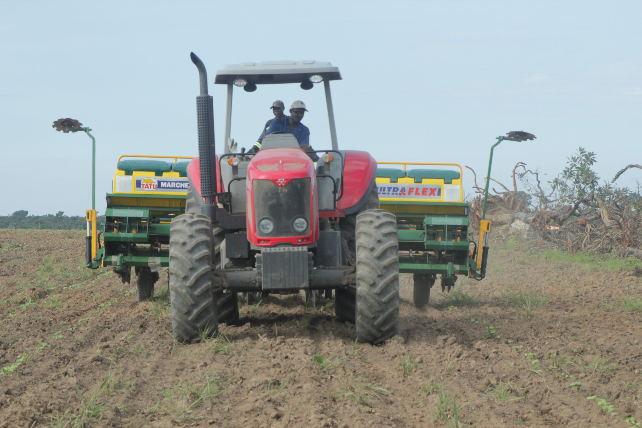 Exposition des produits de la SODECOTON lors de la cérémonie de lancement de la campagne agricole 2023 des régions septentrionales